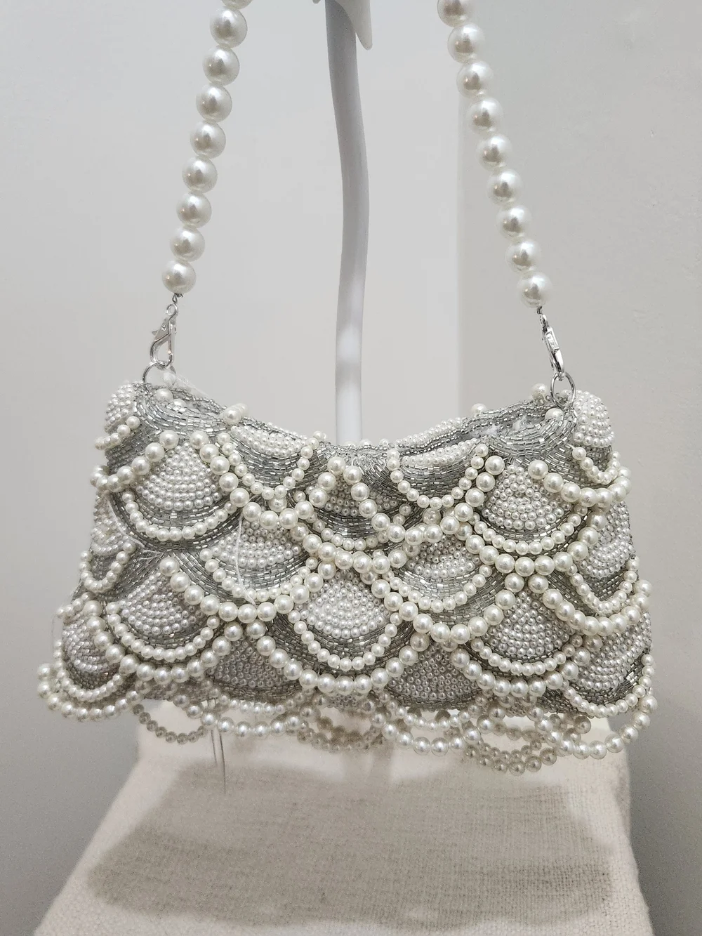 Pearl-Embellished White Beaded Shoulder Bag